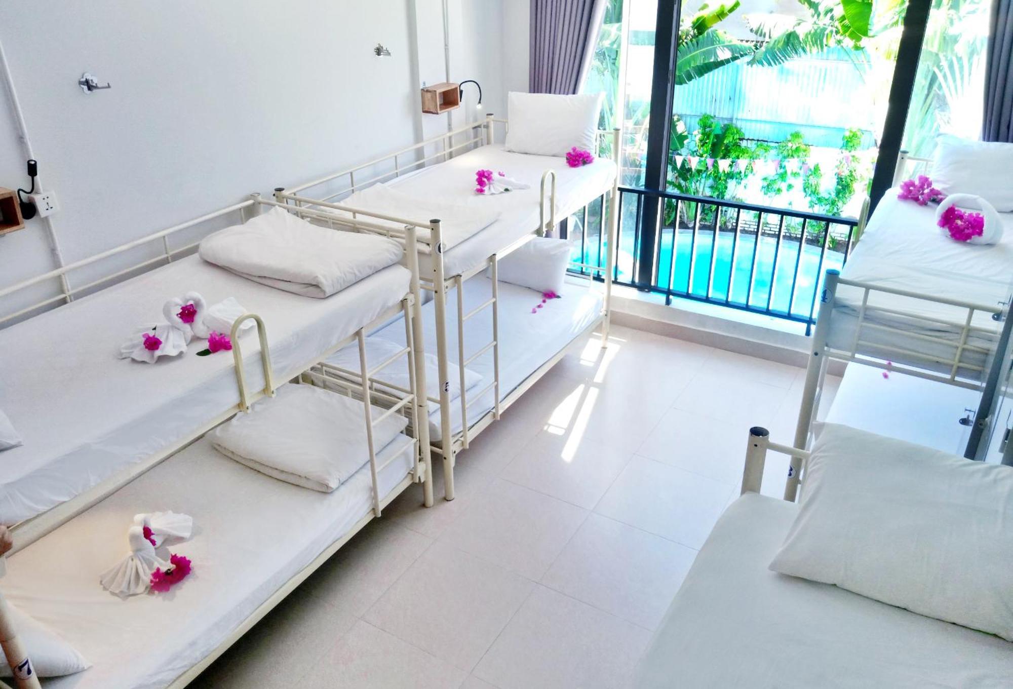 Bed Station Hostel & Pool Bar Hoi An " Former Sunflower" Extérieur photo