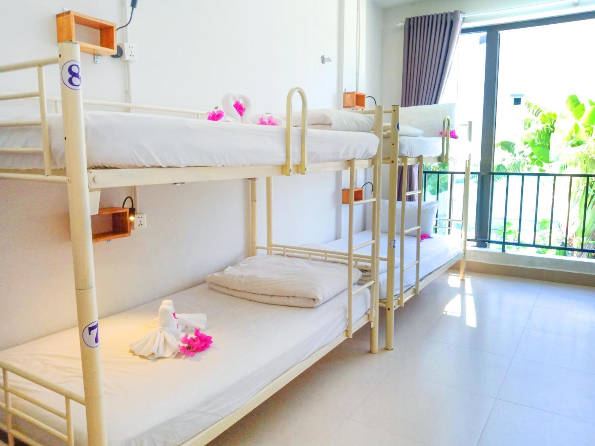 Bed Station Hostel & Pool Bar Hoi An " Former Sunflower" Extérieur photo