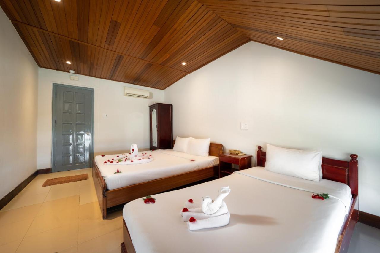 Bed Station Hostel & Pool Bar Hoi An " Former Sunflower" Extérieur photo