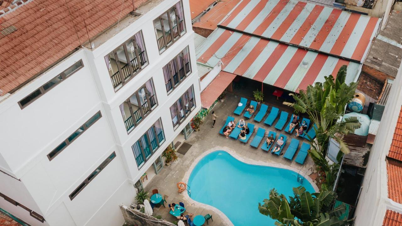 Bed Station Hostel & Pool Bar Hoi An " Former Sunflower" Extérieur photo